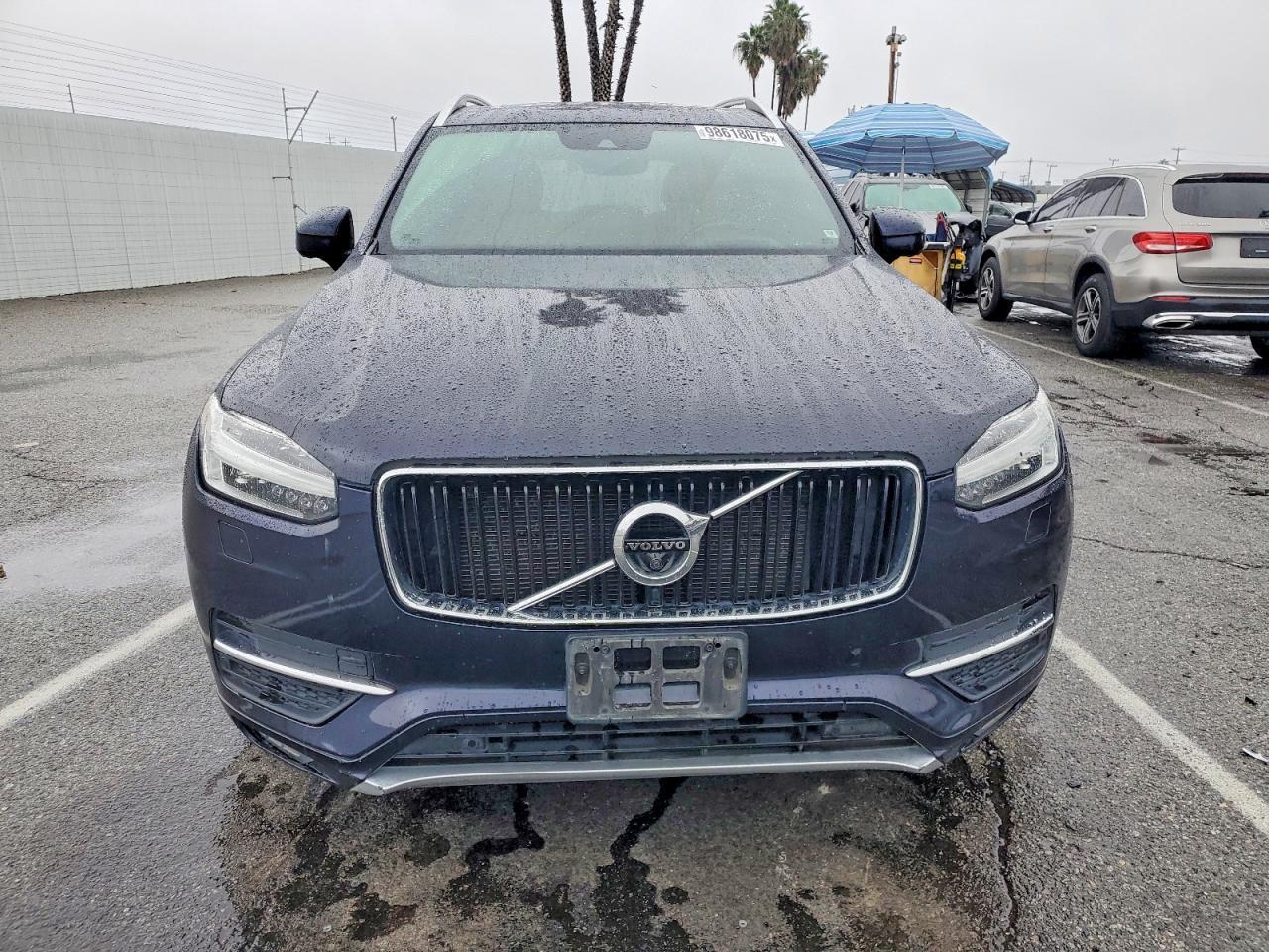 2019 VOLVO XC90