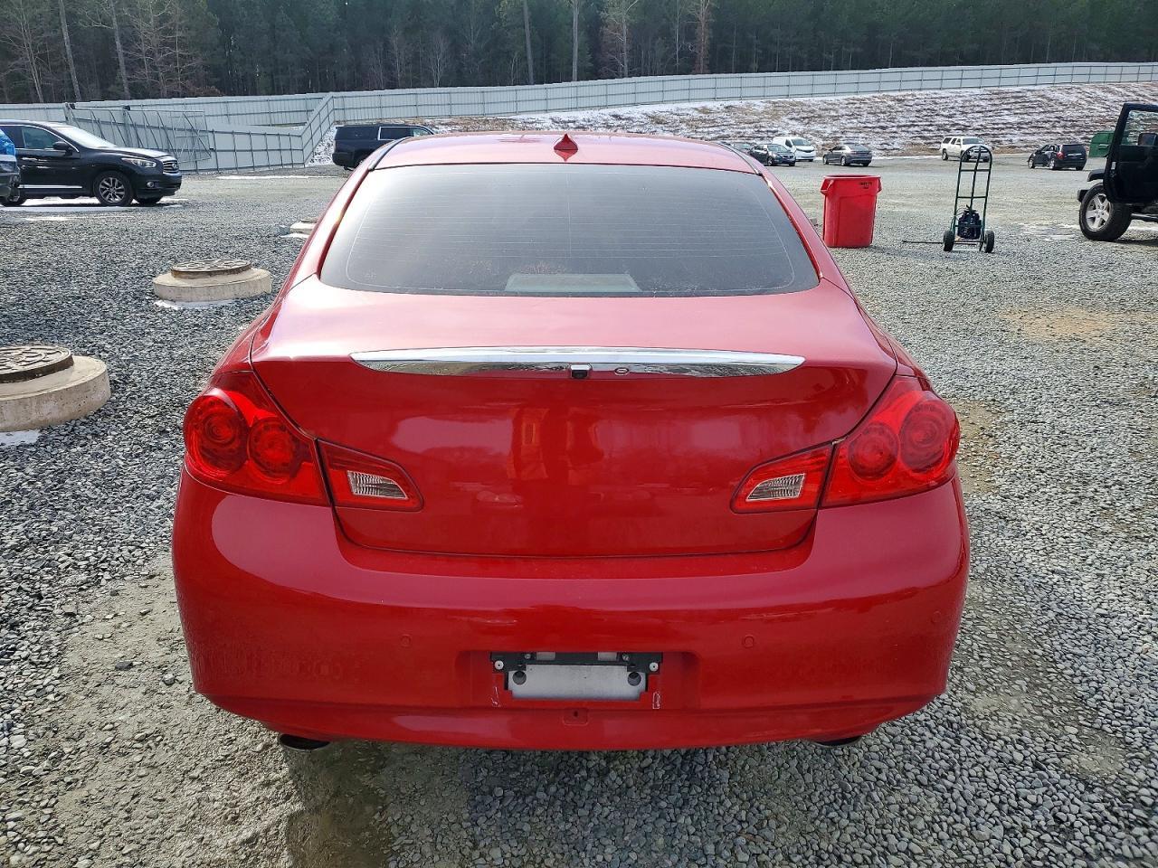 2010 INFINITI G37
