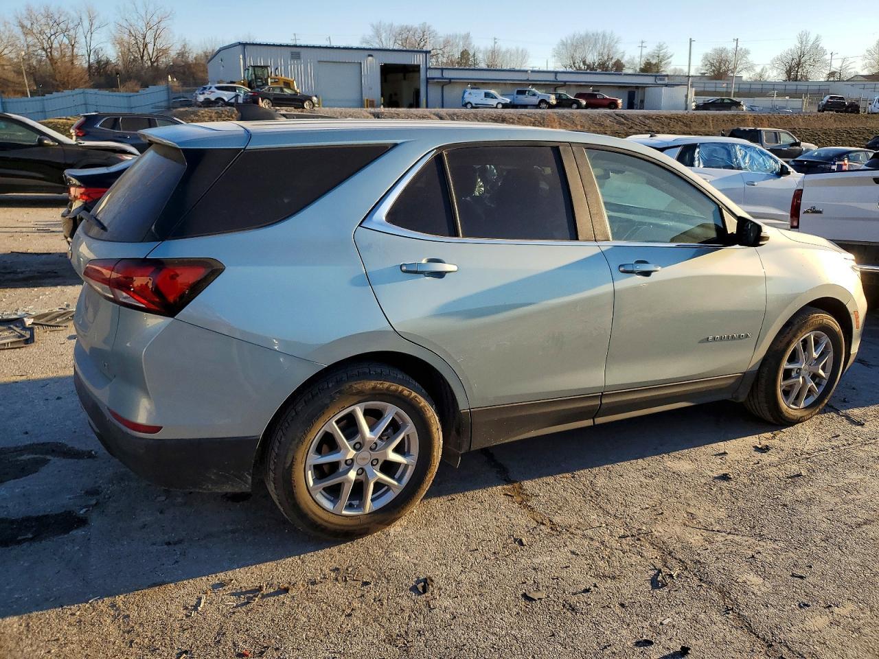 2022 CHEVROLET EQUINOX