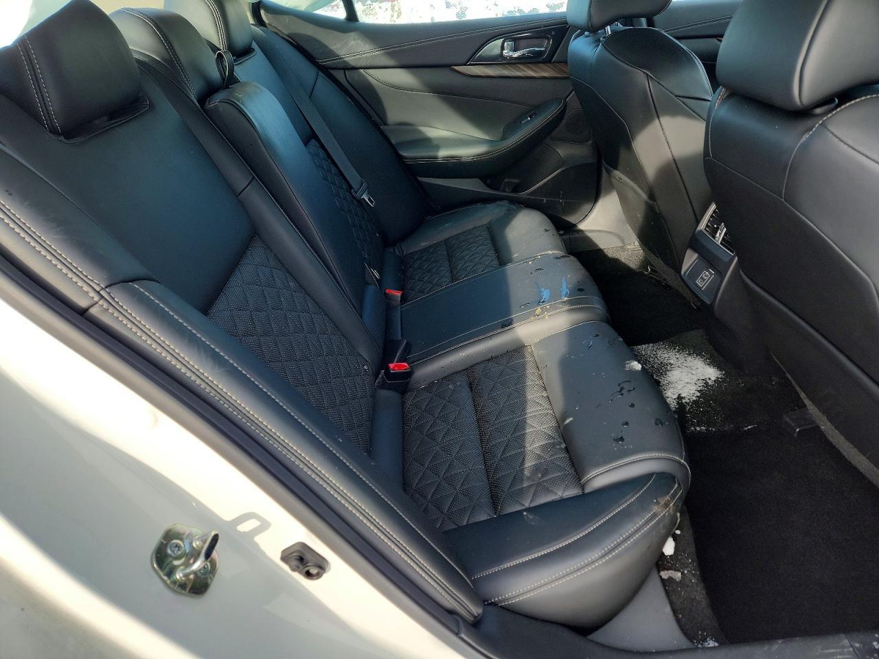 2018 NISSAN Maxima