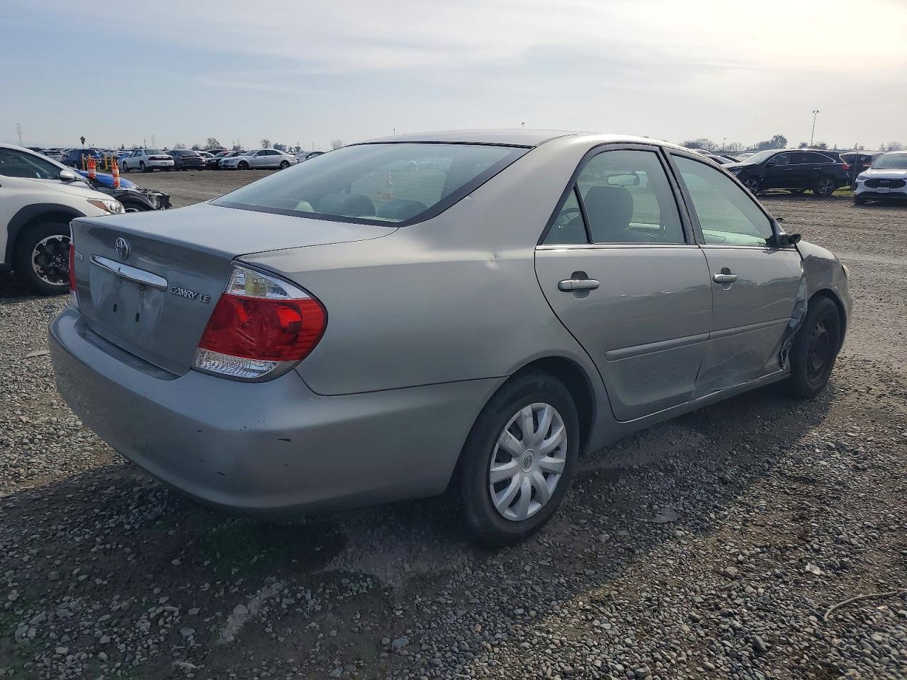 2005 TOYOTA CAMRY