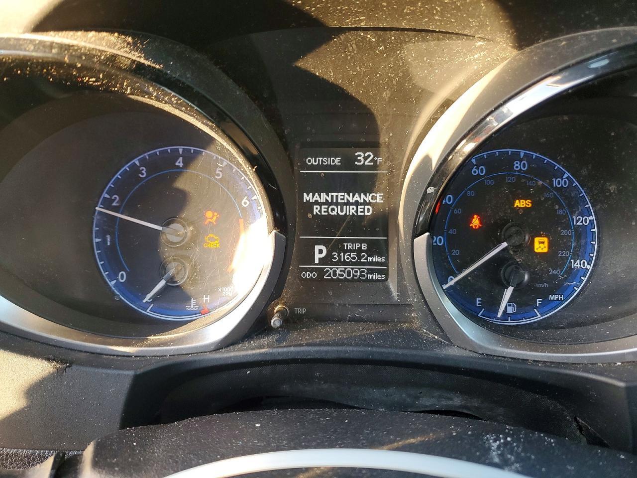 2015 TOYOTA COROLLA