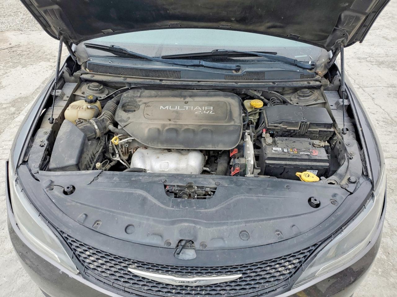 2015 CHRYSLER 200