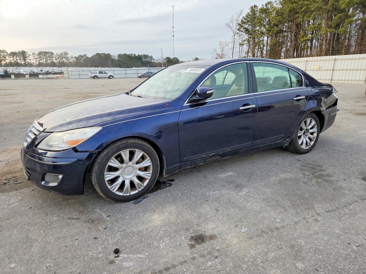 2010 HYUNDAI GENESIS