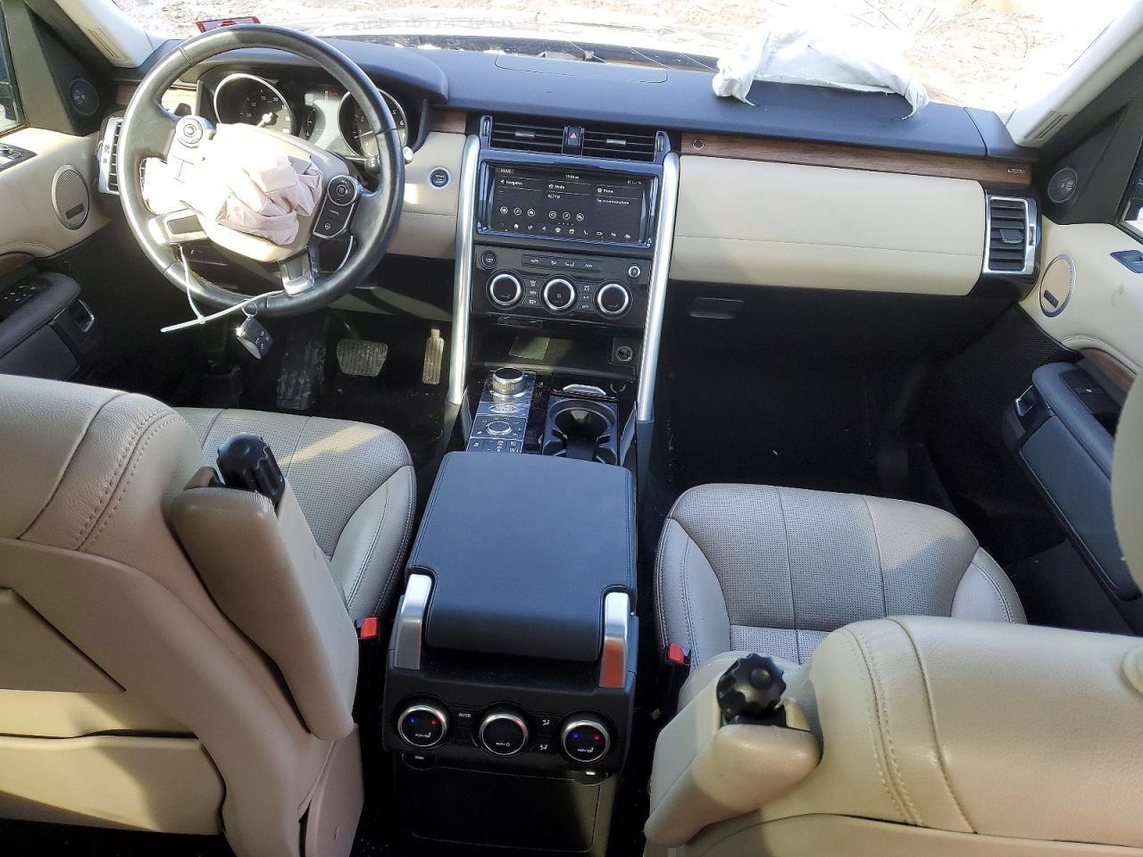 2017 LAND ROVER Discovery