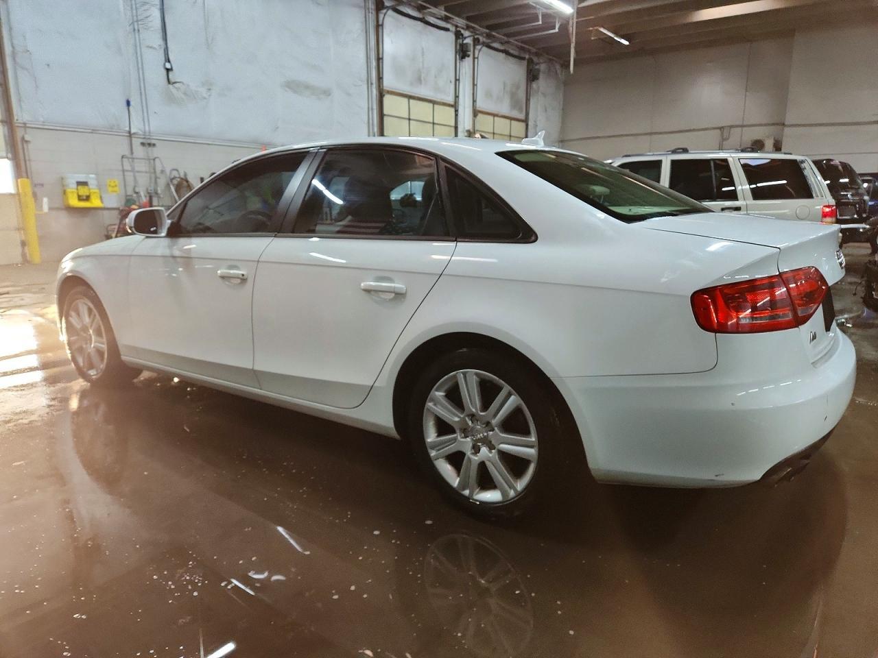 2010 AUDI A4