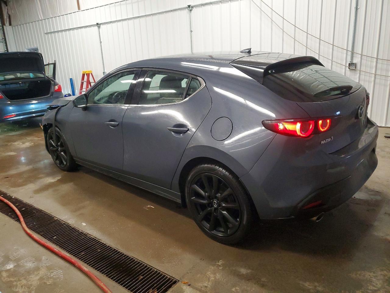 2021 MAZDA 3