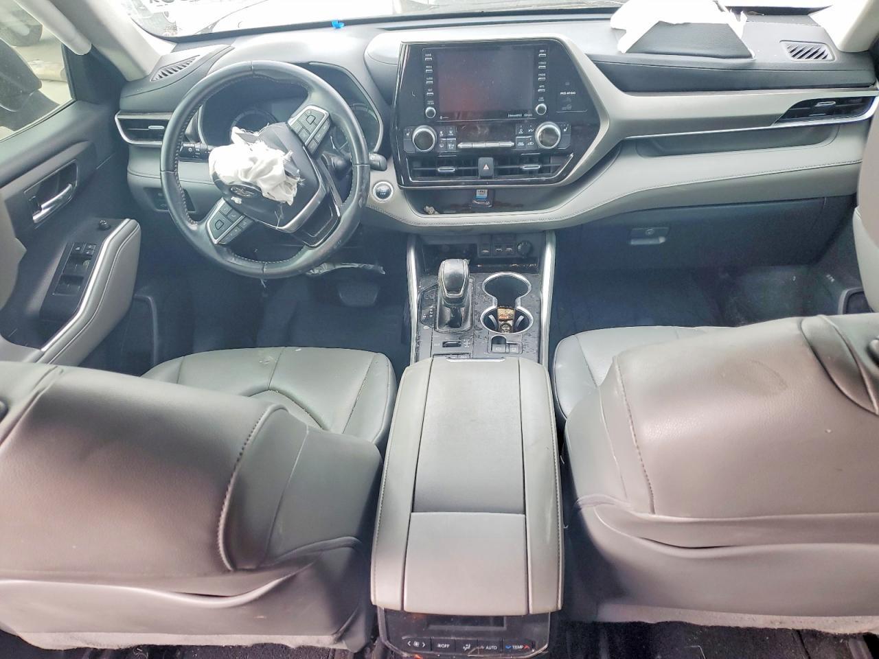 2021 TOYOTA HIGHLANDER