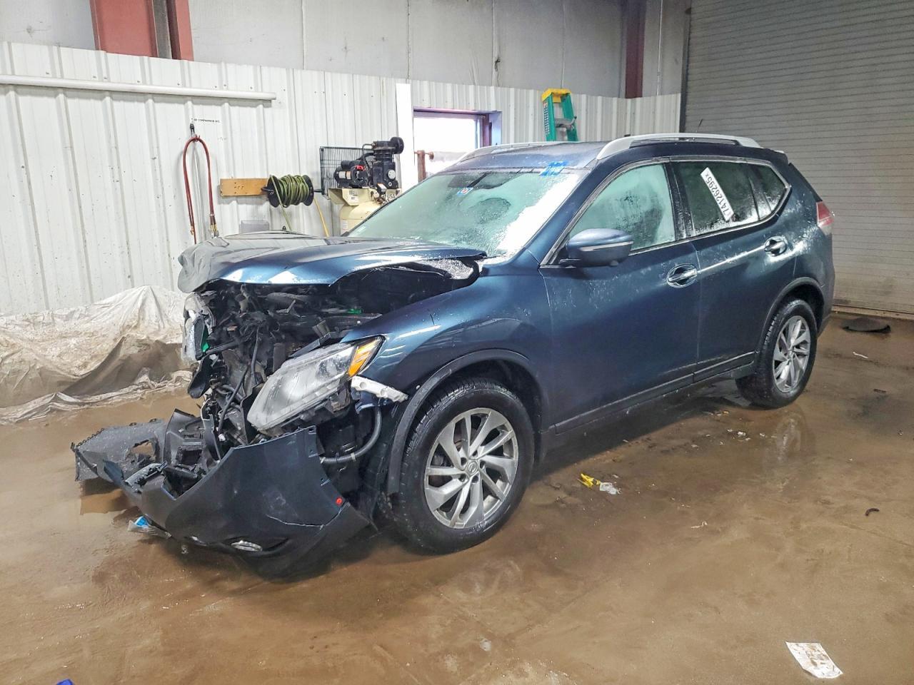 2014 NISSAN ROGUE