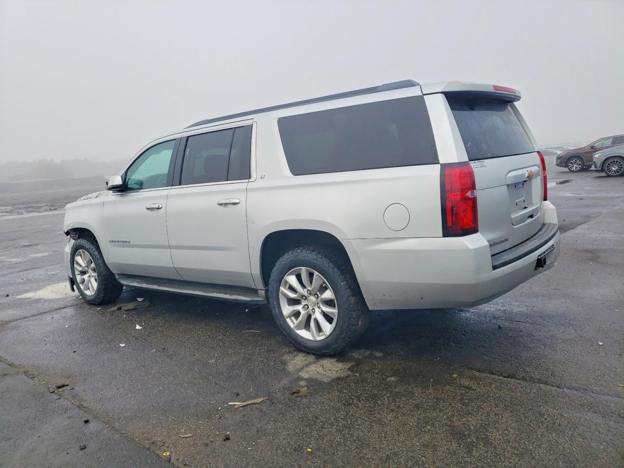 2015 CHEVROLET Suburban
