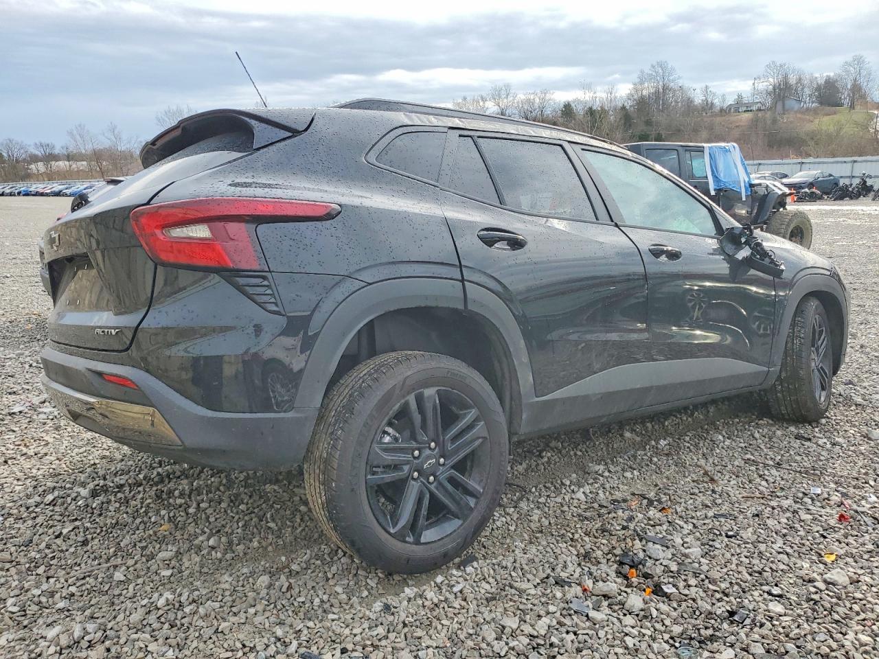 2025 CHEVROLET TRAX