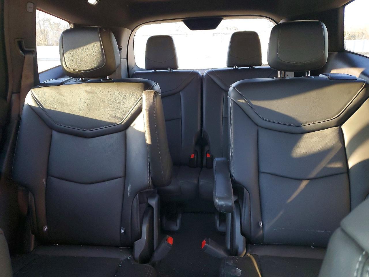 2025 CADILLAC XT6