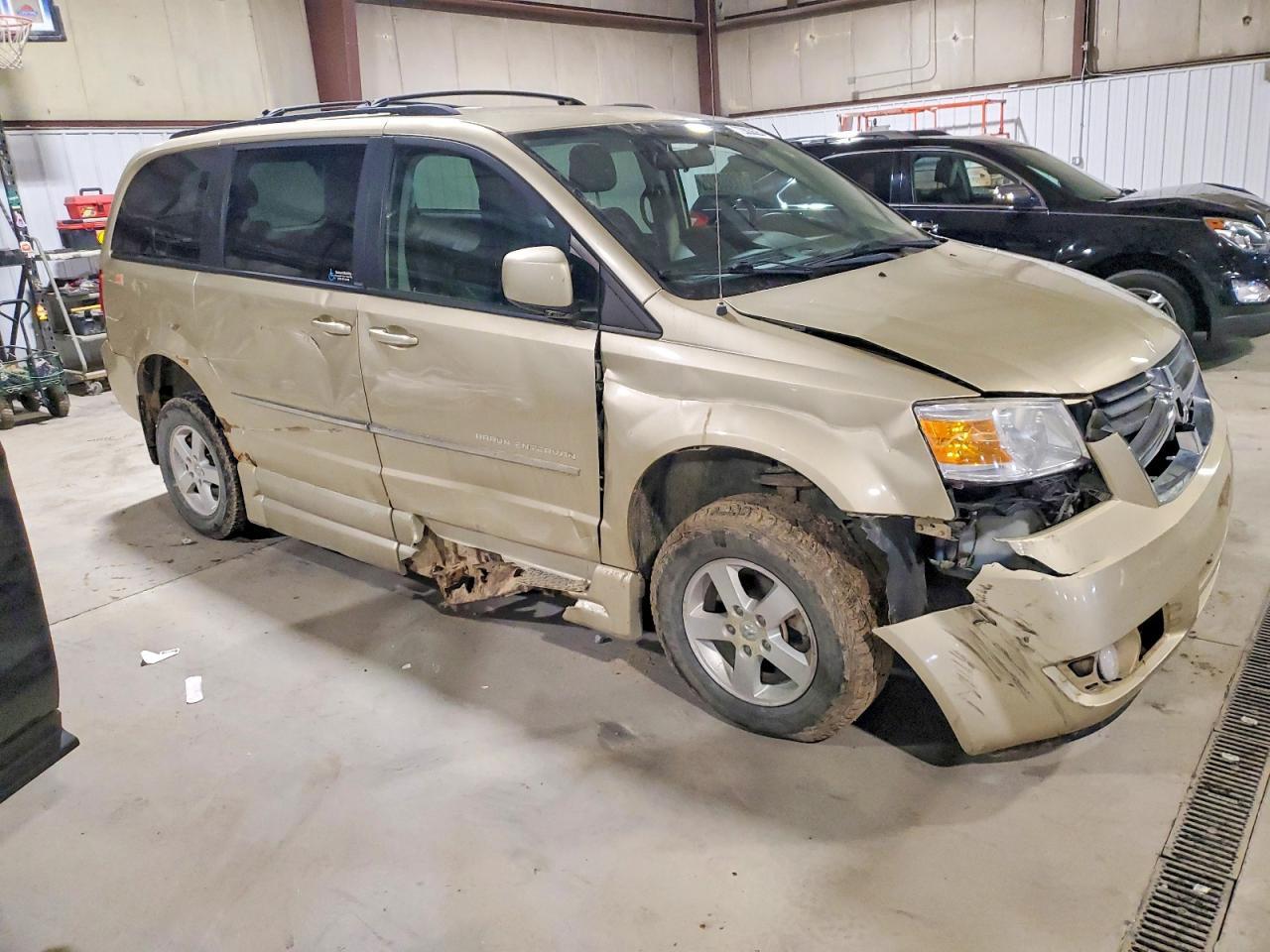 2010 DODGE GRAND CARAVAN