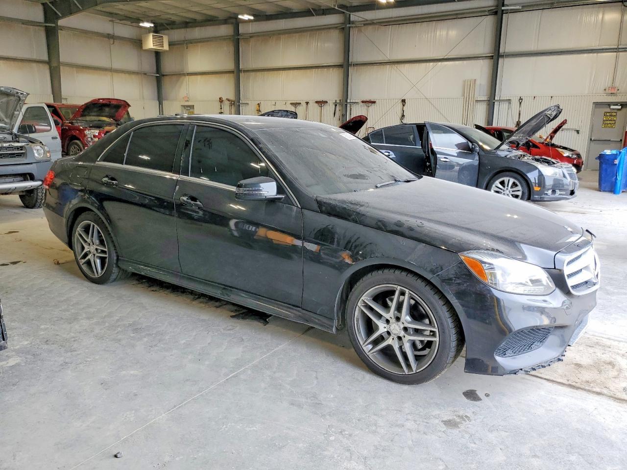 2014 MERCEDES-BENZ E-Class