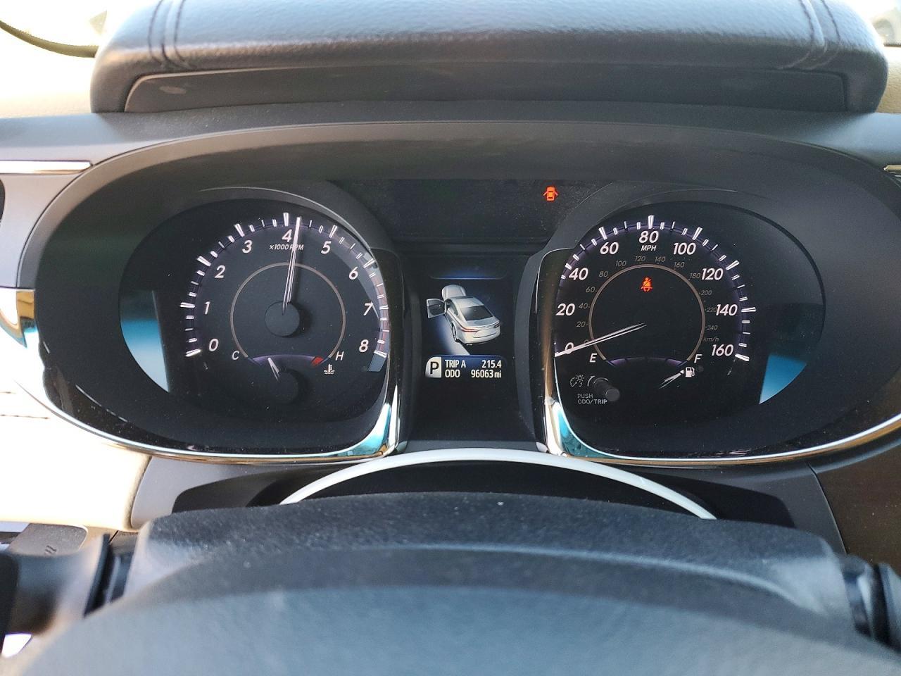 2013 TOYOTA Avalon