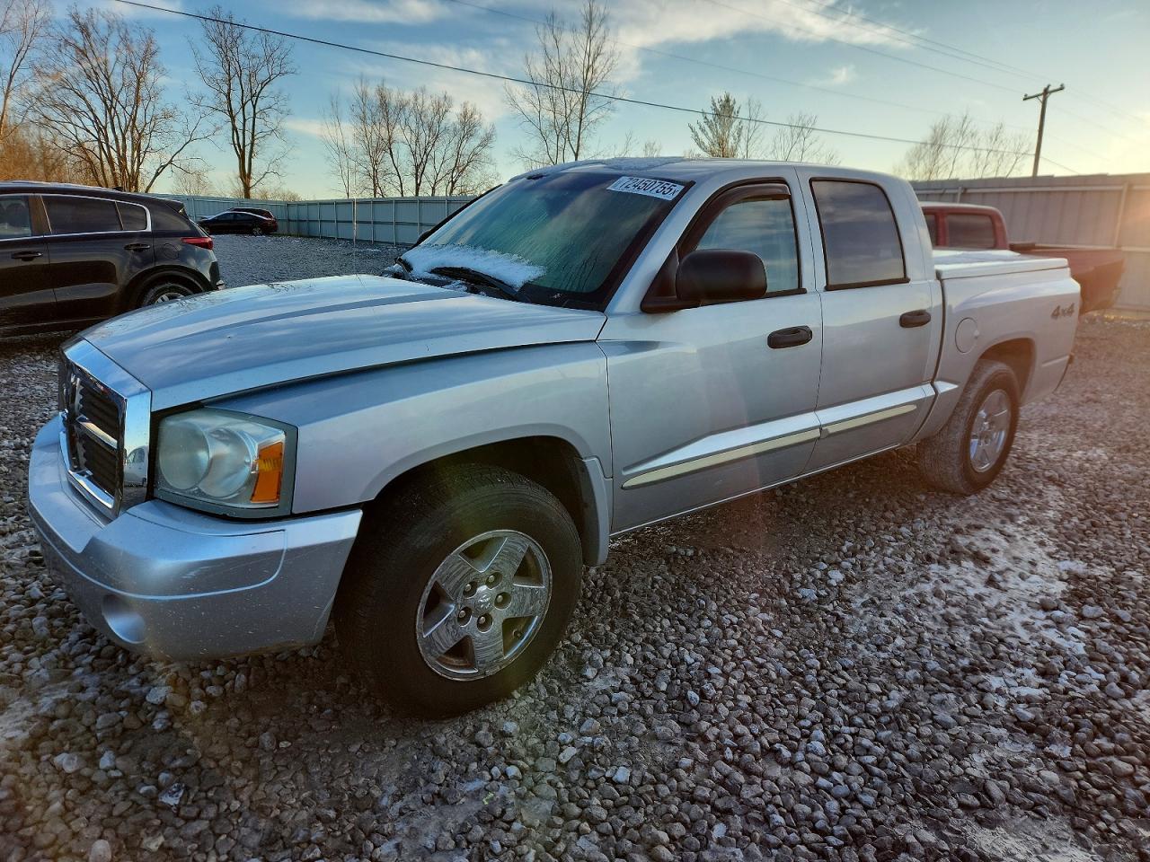 2005 DODGE Dakota