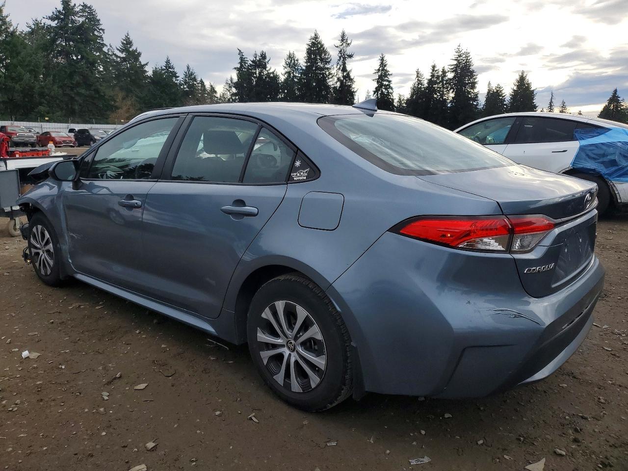 2022 TOYOTA COROLLA