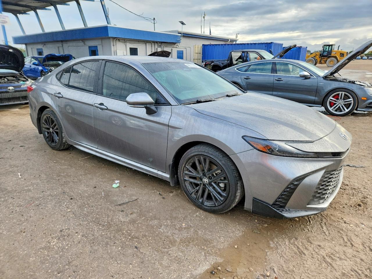 2025 TOYOTA CAMRY