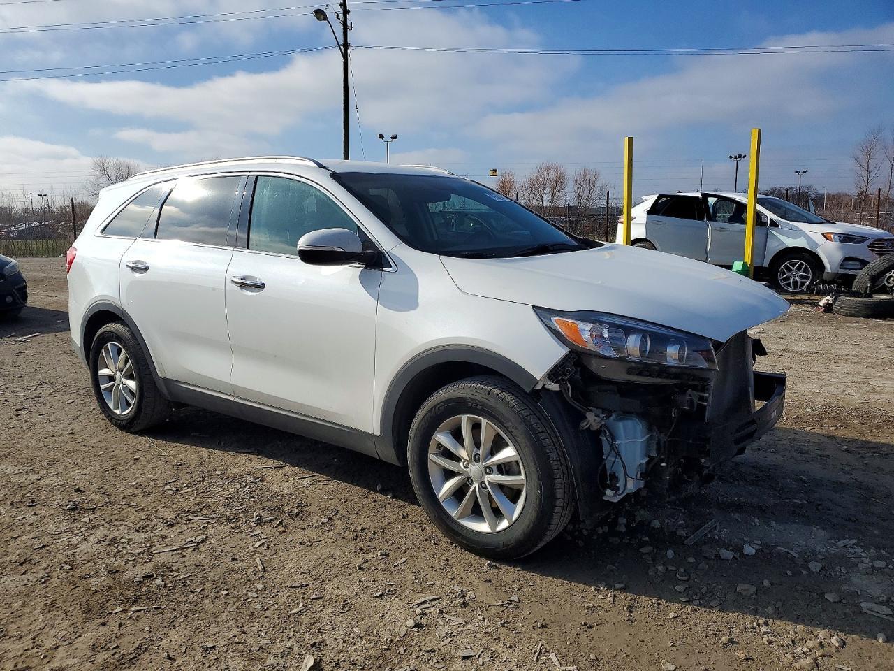 2016 KIA SORENTO