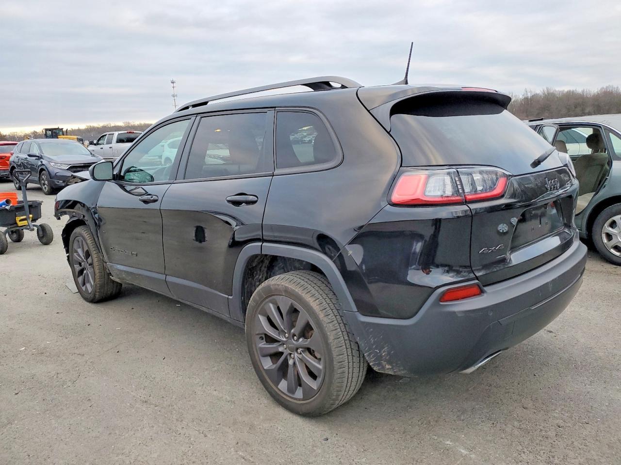 2021 JEEP CHEROKEE