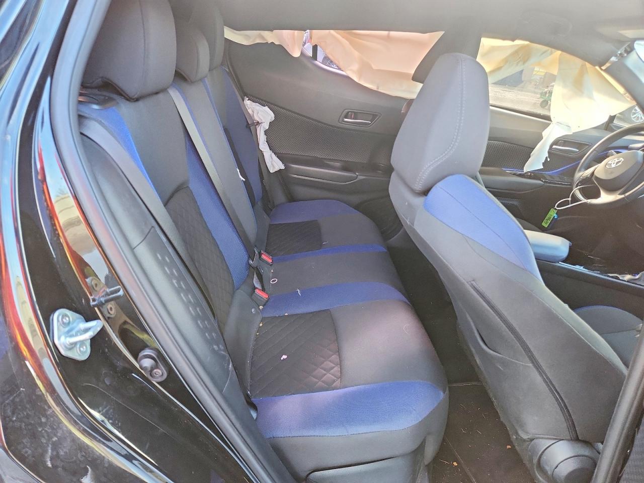 2022 TOYOTA C-HR