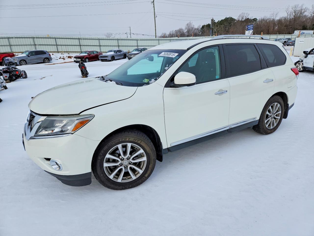 2015 NISSAN PATHFINDER