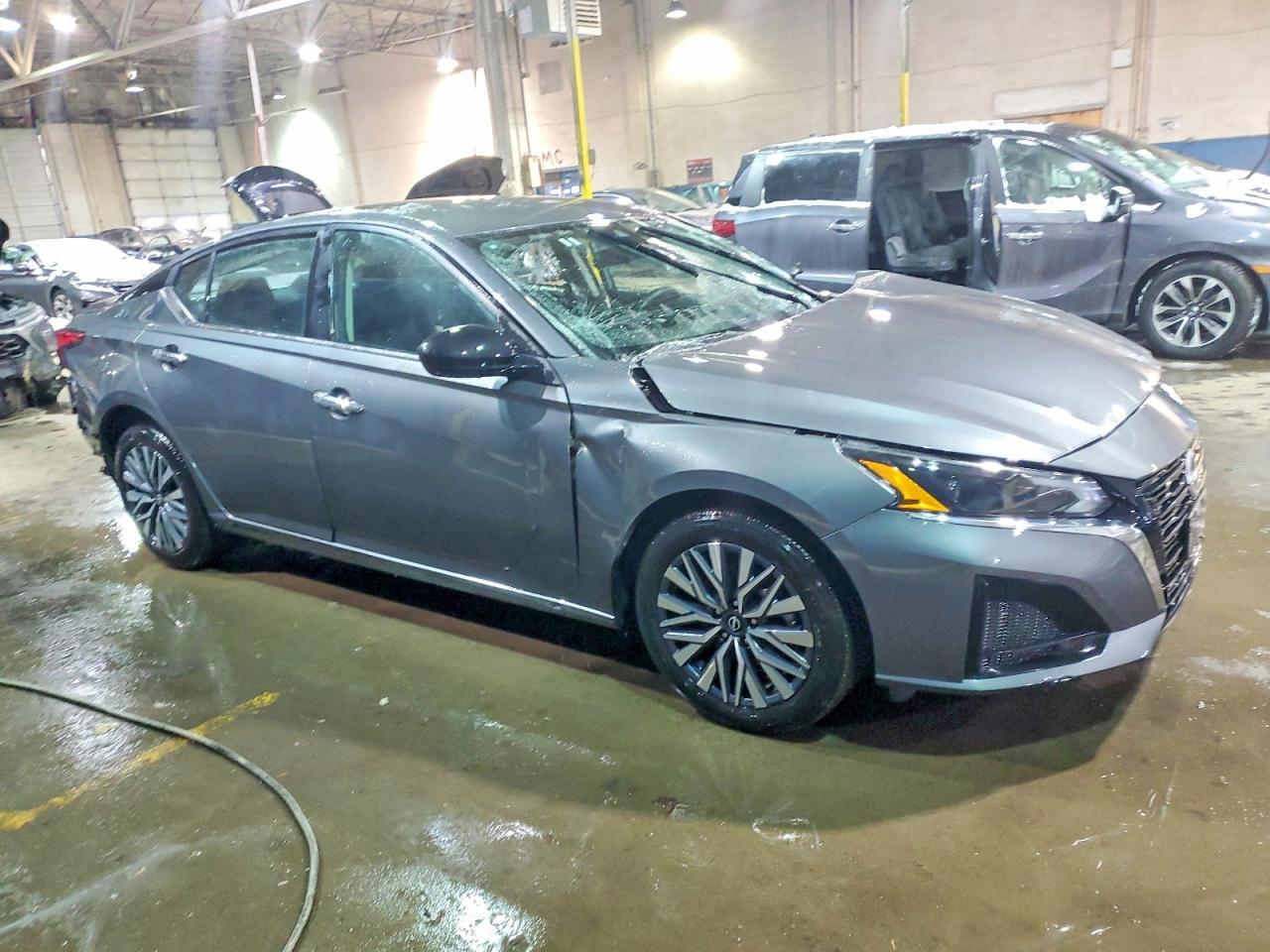 2025 NISSAN ALTIMA