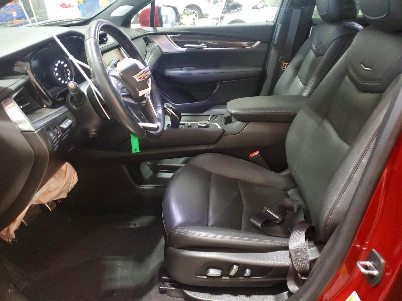 2021 CADILLAC XT5