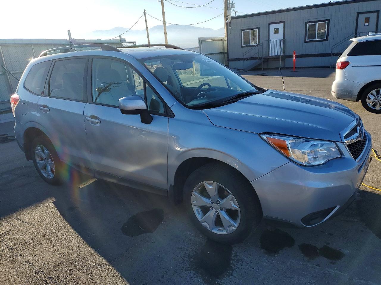 2015 SUBARU FORESTER