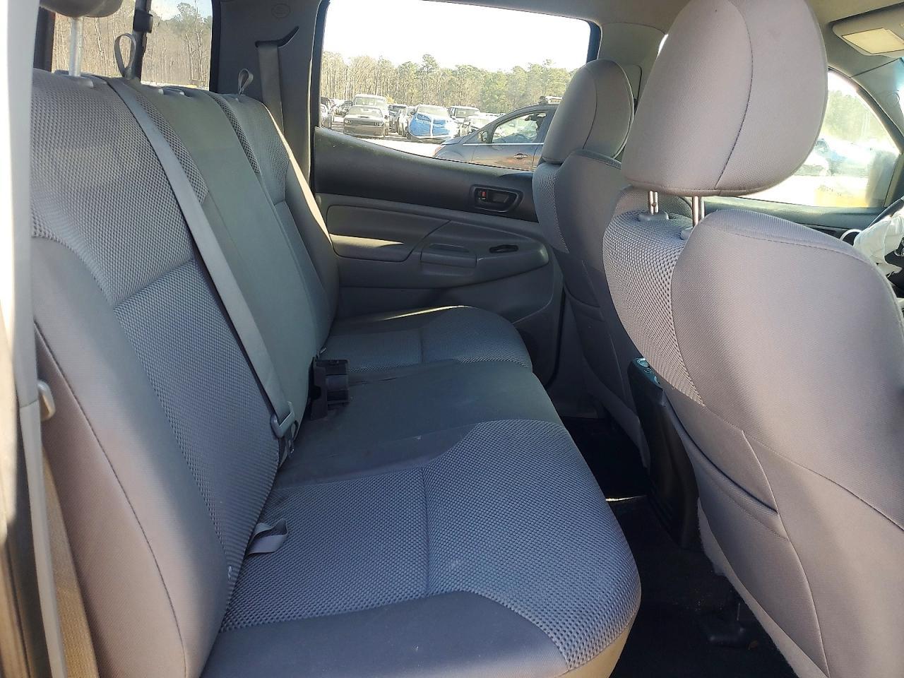 2012 TOYOTA TACOMA