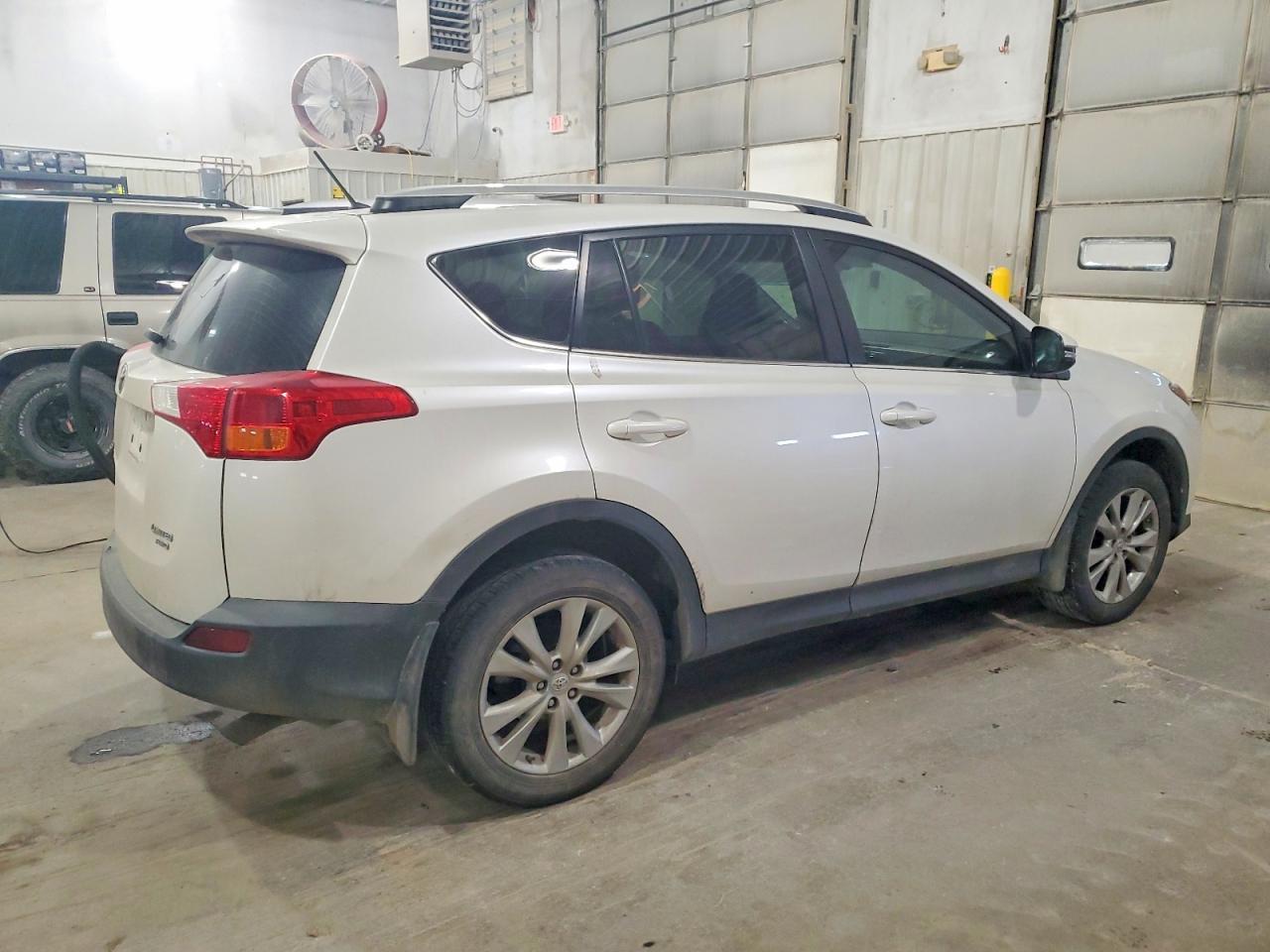 2013 TOYOTA RAV4
