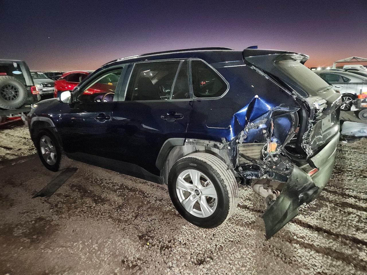 2019 TOYOTA RAV4