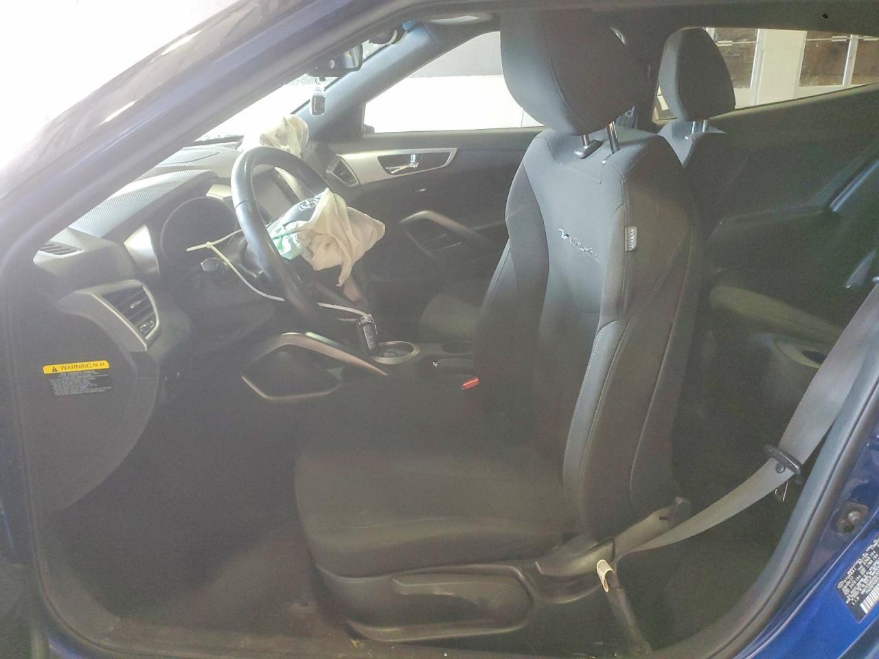 2017 HYUNDAI VELOSTER