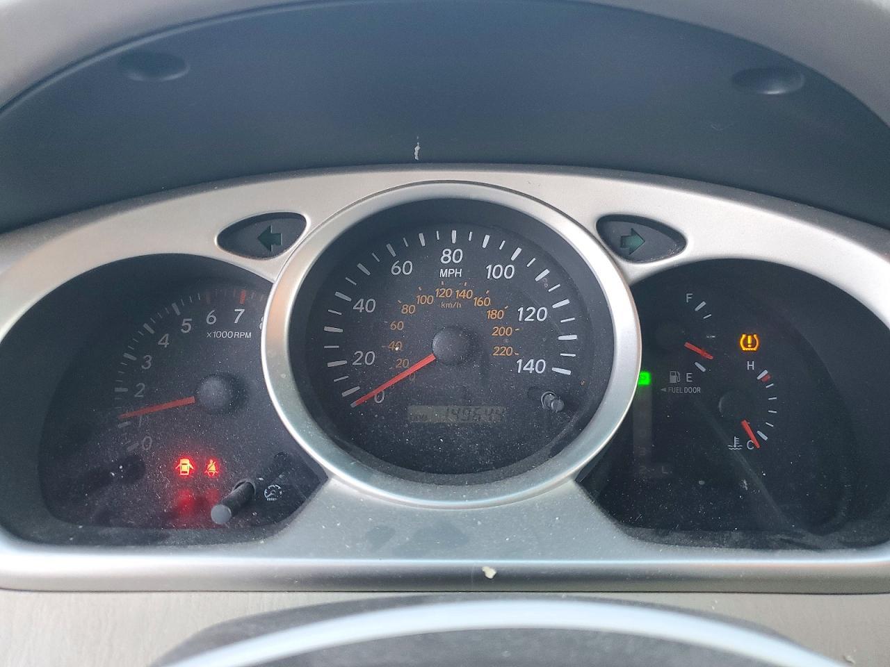 2005 TOYOTA HIGHLANDER
