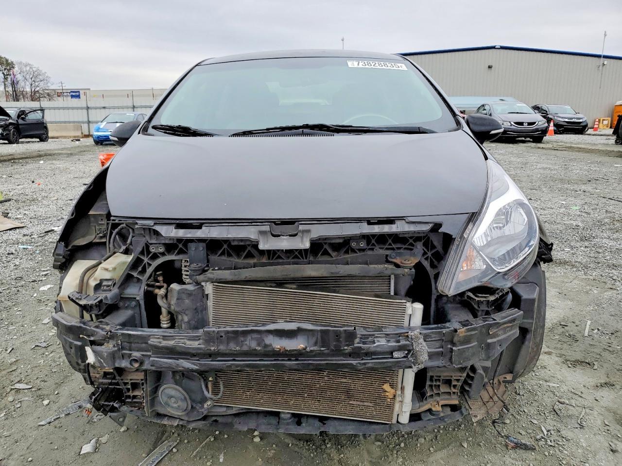 2013 KIA RIO