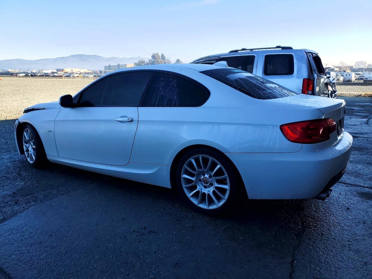 2012 BMW 3 SERIES