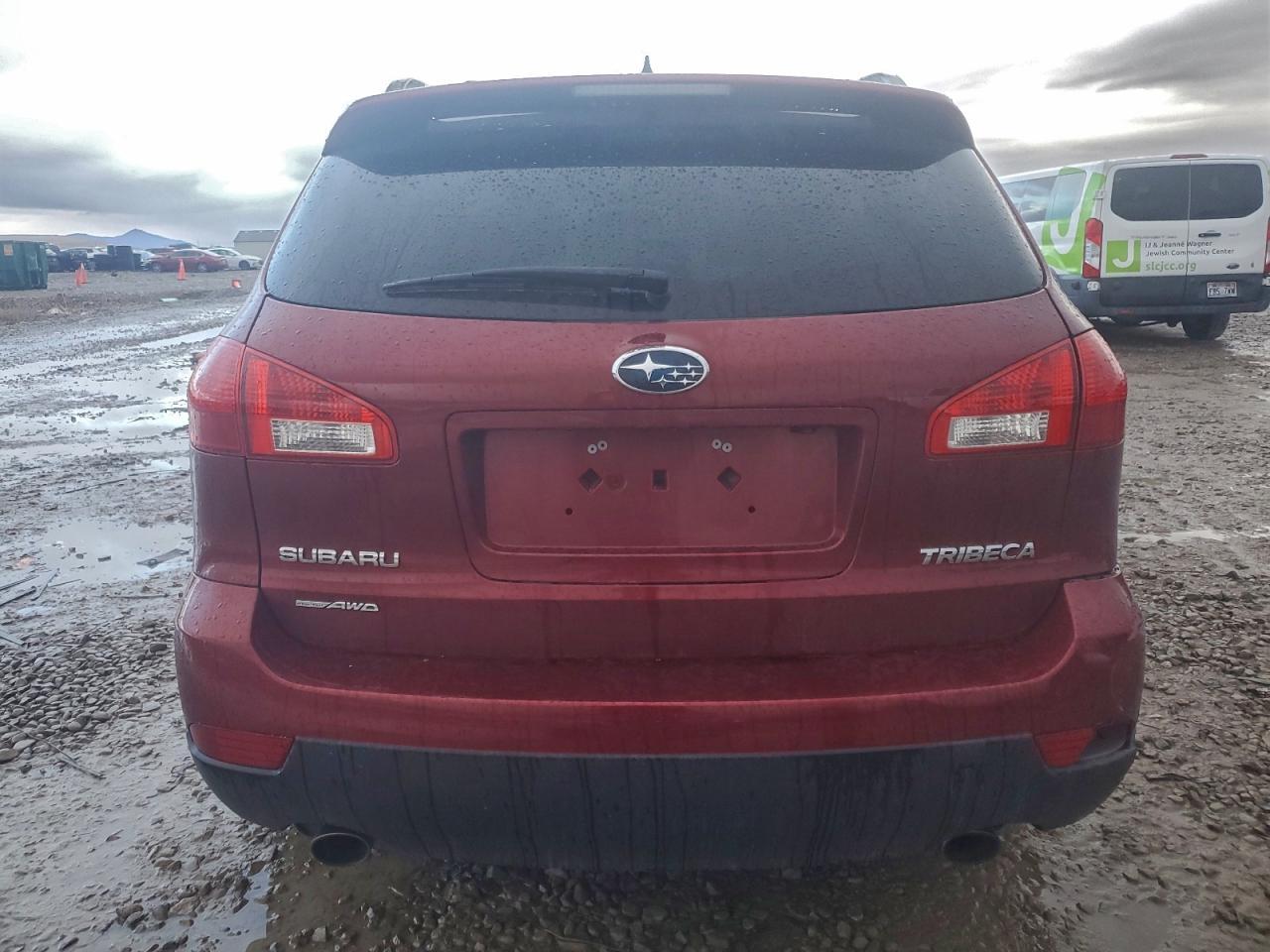 2011 SUBARU Tribeca