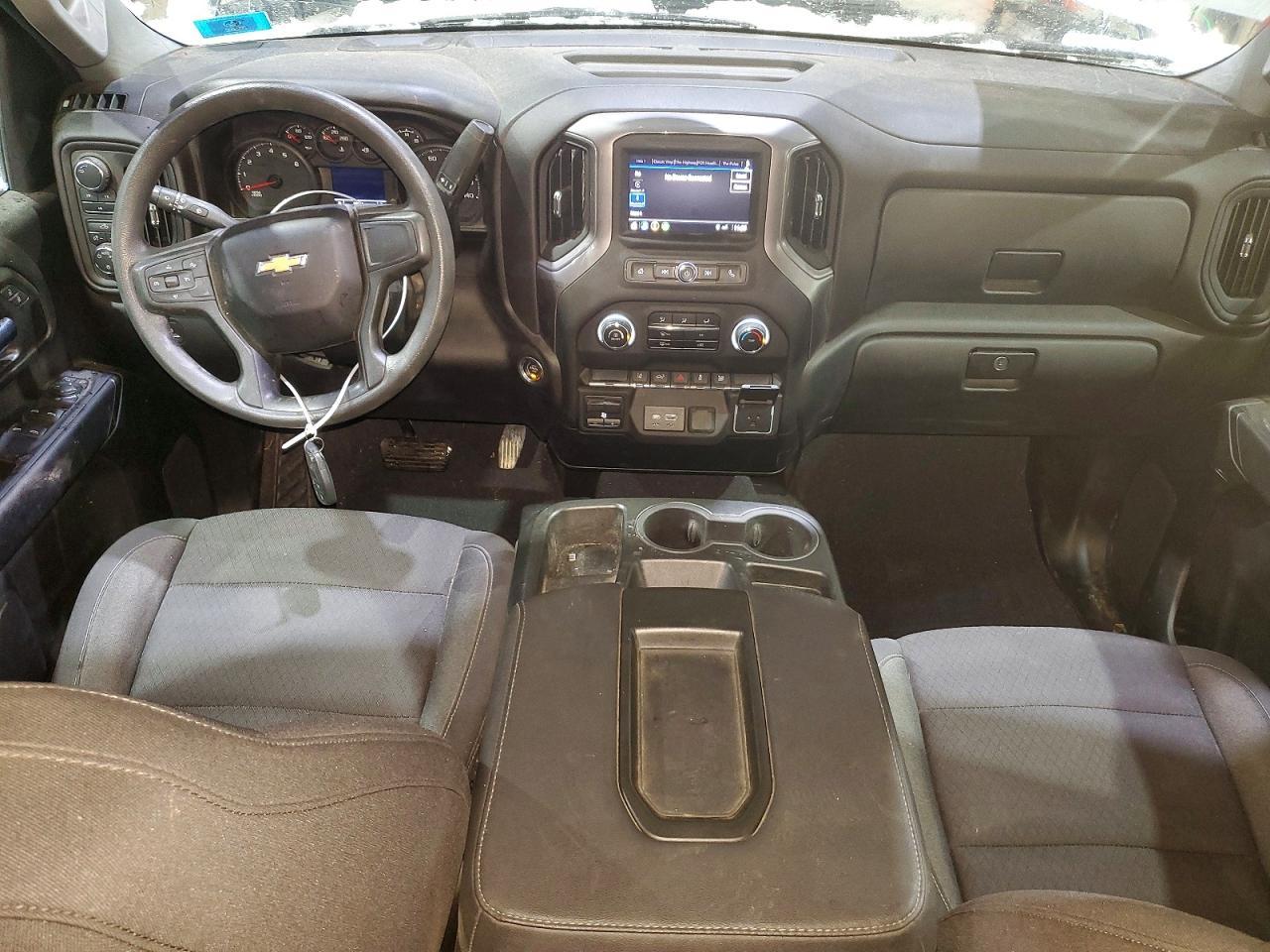 2024 CHEVROLET Silverado