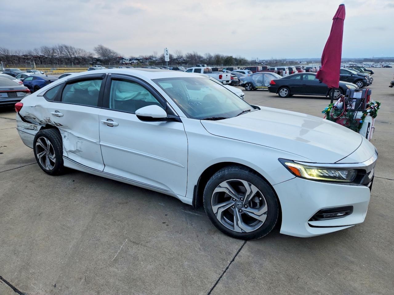 2018 HONDA ACCORD