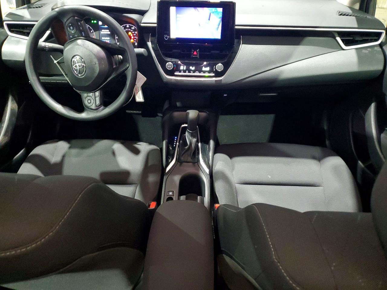 2025 TOYOTA COROLLA