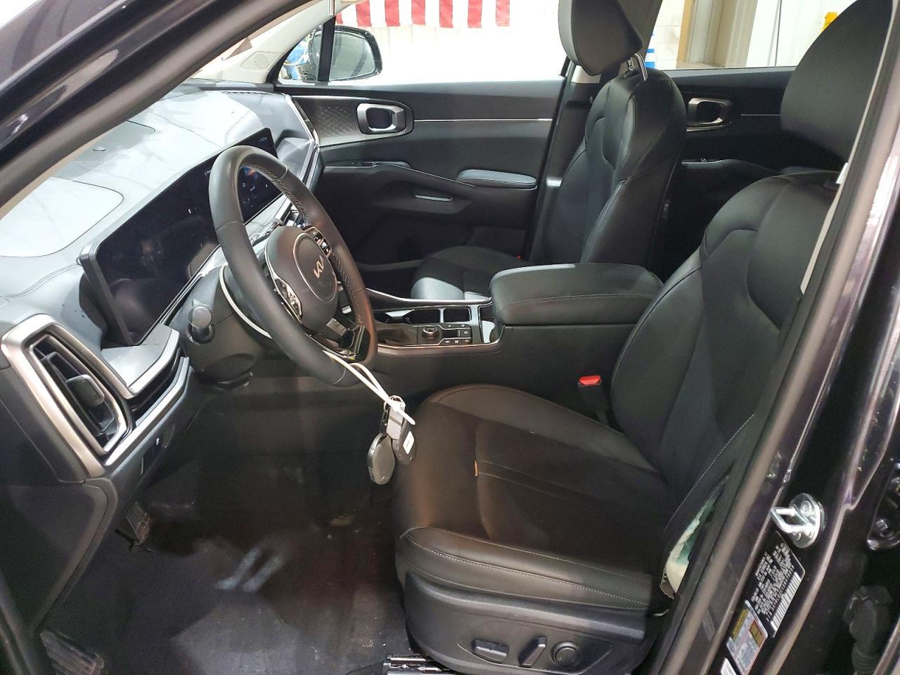 2025 KIA SORENTO