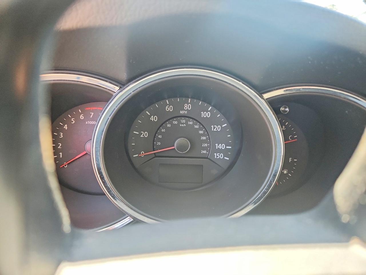 2011 KIA SORENTO