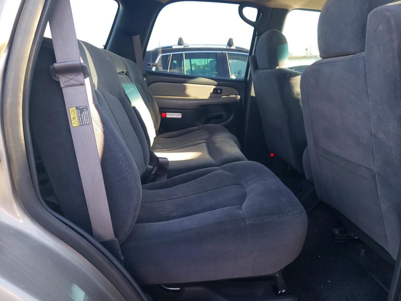 2002 CHEVROLET Tahoe