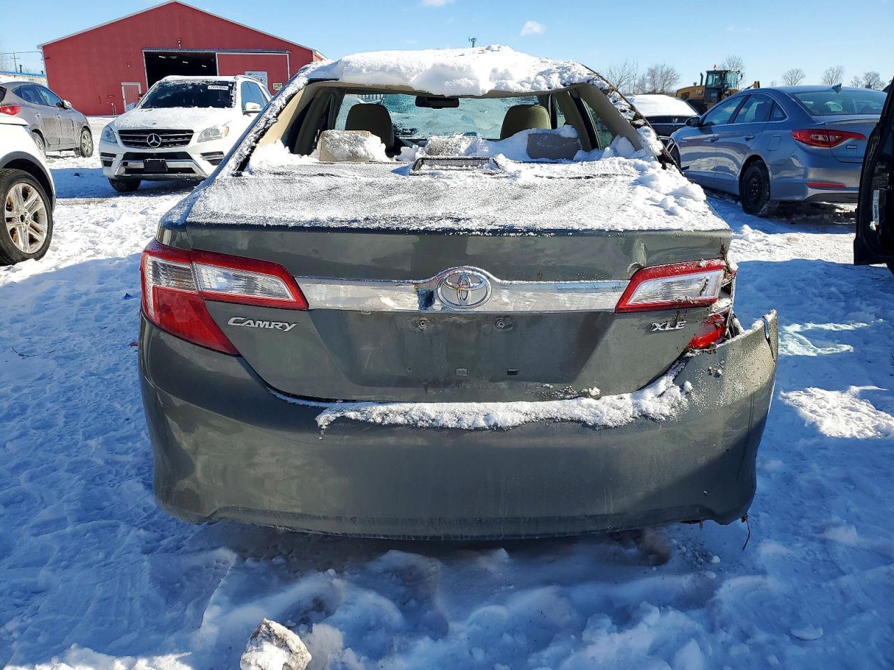2012 TOYOTA CAMRY