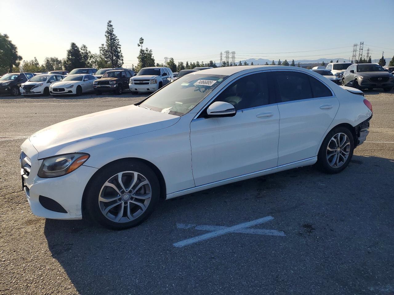 2016 MERCEDES-BENZ C-CLASS