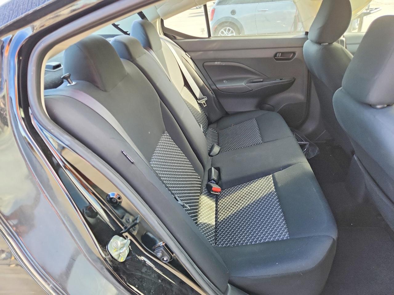 2020 NISSAN VERSA