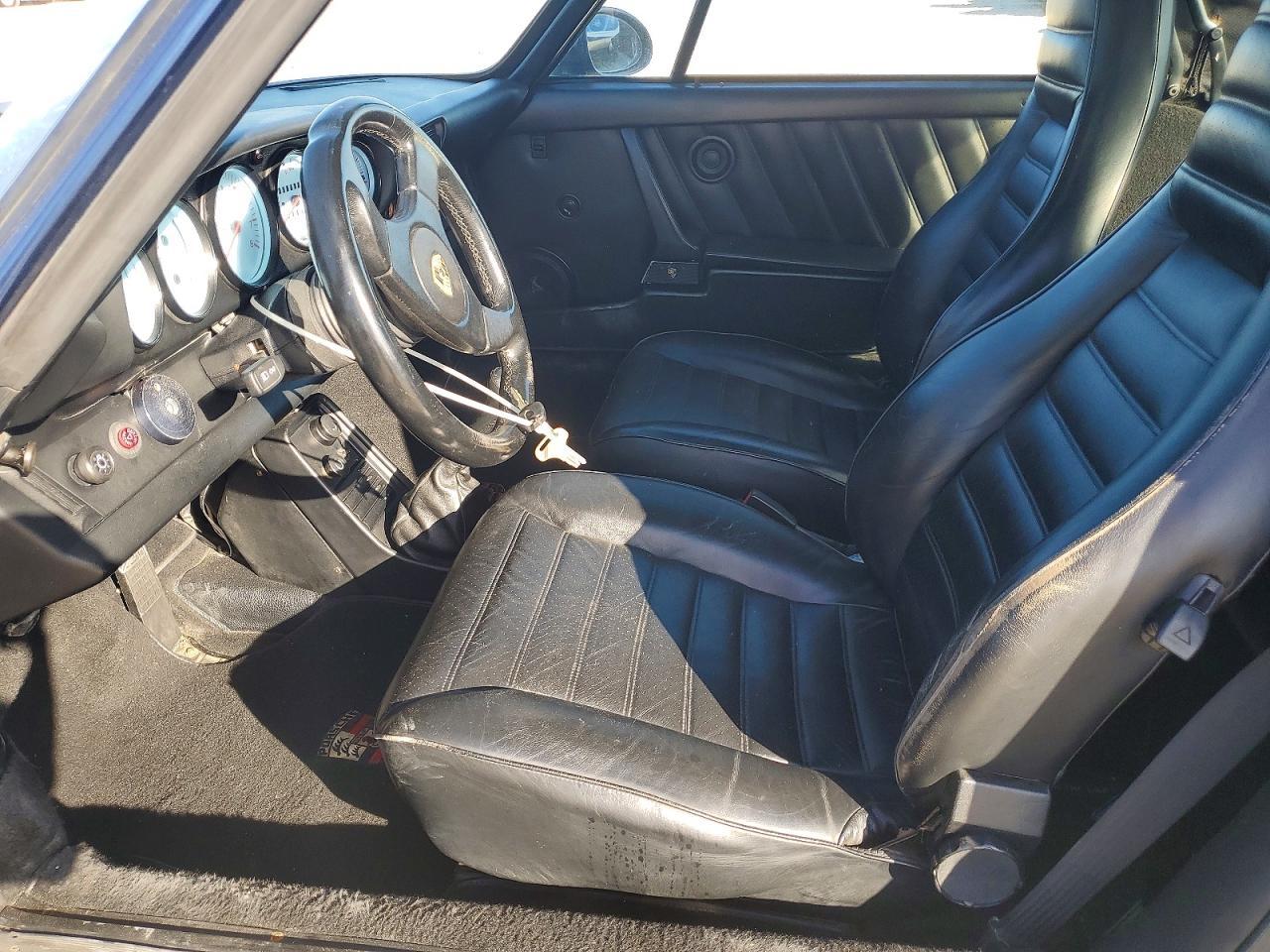 1977 PORSCHE 911