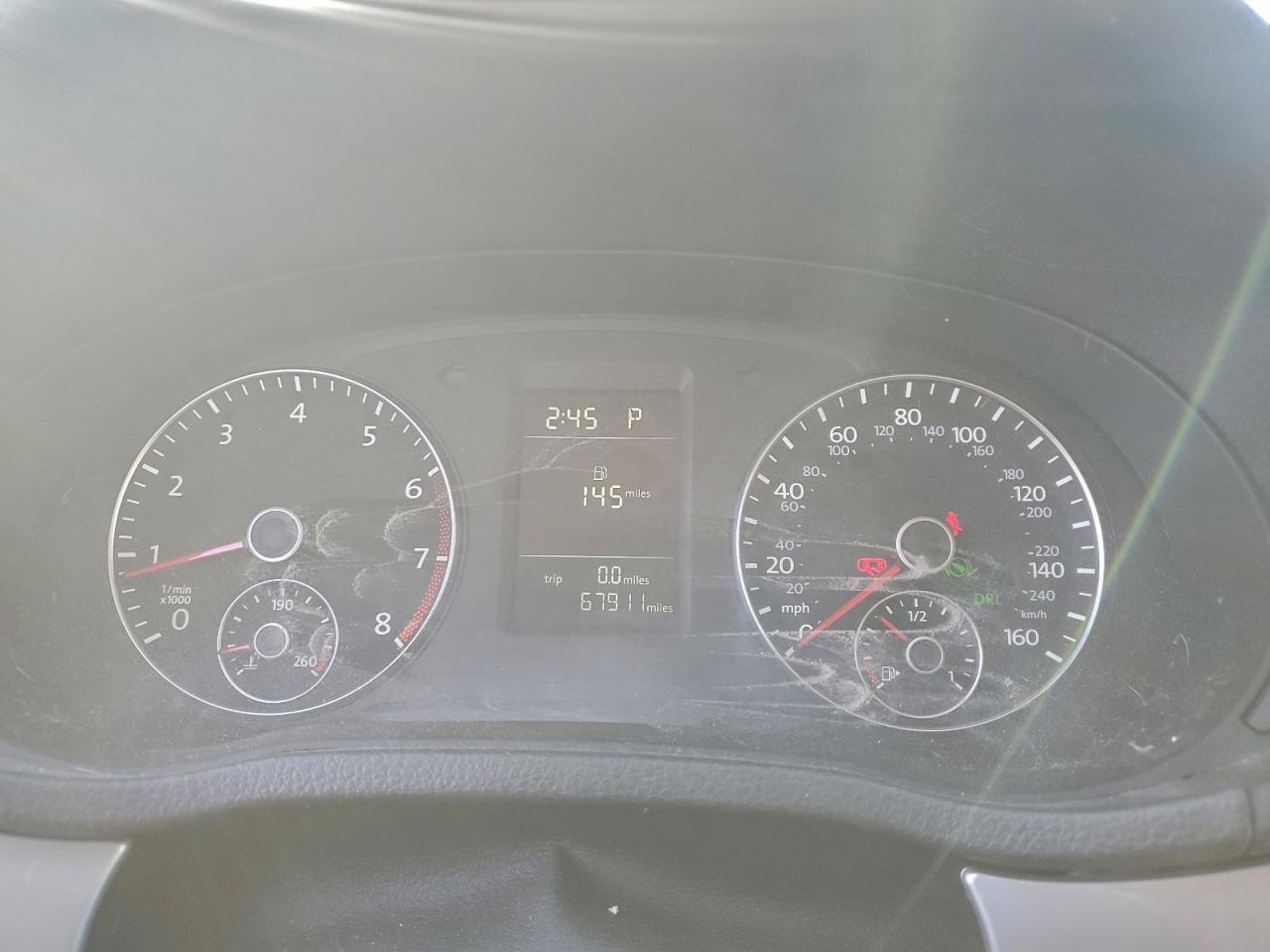 2014 VOLKSWAGEN Passat