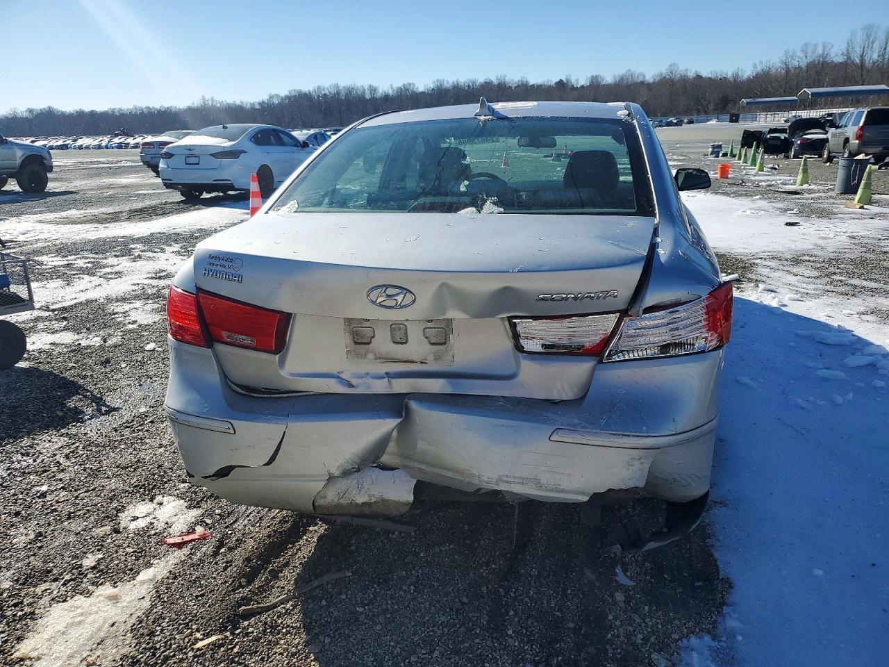 2010 HYUNDAI SONATA