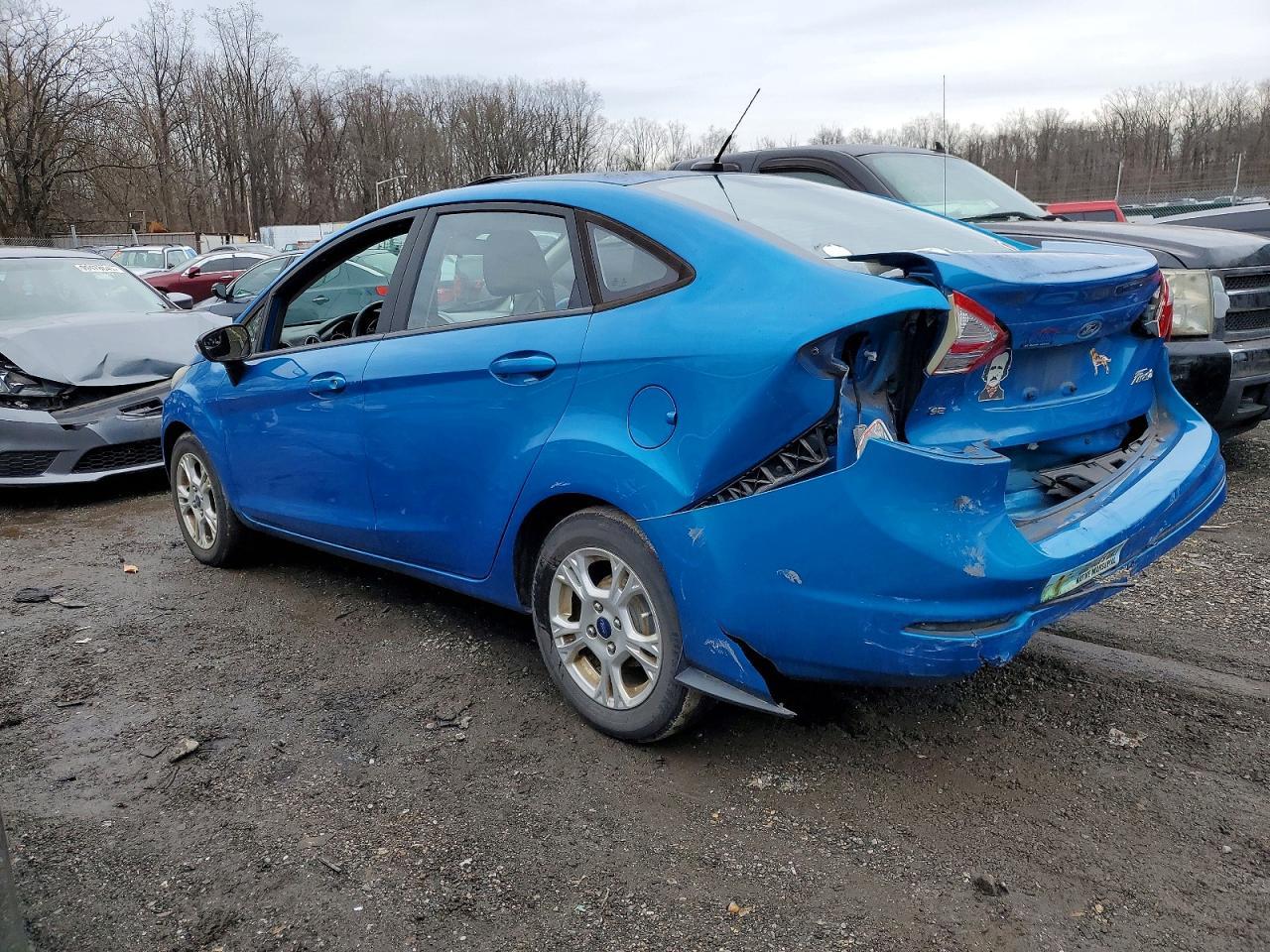 2016 FORD Fiesta